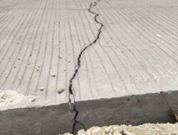 Pembangunan Rabat Beton Desa Sumberjo Sudah Alami Rusak Parah, Kades Diduga Enggan Menjelaskan
