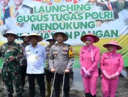 Polres Gresik Dukung Ketahanan Pangan Nasional Dengan Penanaman Benih Jagung