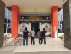 Gadingwatu Membara! Warga Serahkan Petisi ke Polres Gresik, Desak Kasus Dugaan Korupsi Kades Segera Dituntaskan