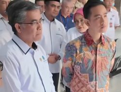 Pantau Langsung! Wapres Gibran dan ProfMen Yassierli Tinjau Penyaluran BSU 2025 di Kantor Pos Fatmawati