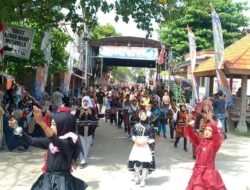 Fantastis! Ribuan Peserta Meriahkan Pawai Budaya HUT RI ke-80 di Desa Dalegan