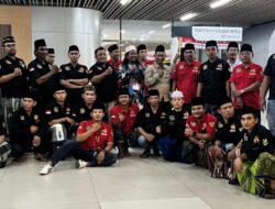 Ketua Madas DPAC Benjeng Hadiri dan Kawal Pemberangkatan Umroh Ketua DPAC Balongpanggang