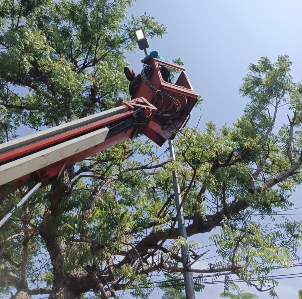 0 Jalan Nasional Jalur Babat Bojonegoro Ngawi Makin Terang,