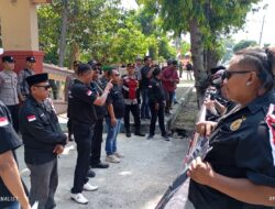 Aliansi Alam Bersatu Lamongan Geruduk Kantor Kecamatan Ngimbang, Camat Ngimbang Sempat Pingsan