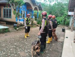 Unit K9 Polda Jateng Berhasil Deteksi Tiga Titik Jejak Korban di Lokasi Bencana Pandanarum
