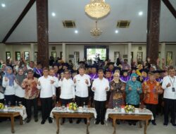 Menteri Wihaji Resmikan Program Sidaya, Lamongan Siap Wujudkan Lansia Berdaya