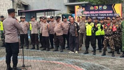 Kapolsek Menganti Pimpin Apel Gabungan Amankan Malam Tahun Baru 2026