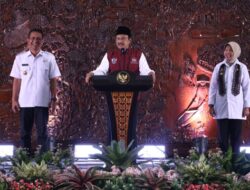 Mensos Gus Ipul dan Pemkab Bojonegoro Satukan Langkah Pengentasan Kemiskinan Lewat DTSEN