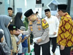 Kapolres Gresik dan Forkopimda Hadiri Safari Ramadan di Masjid Baitul Muttaqin Sumengko